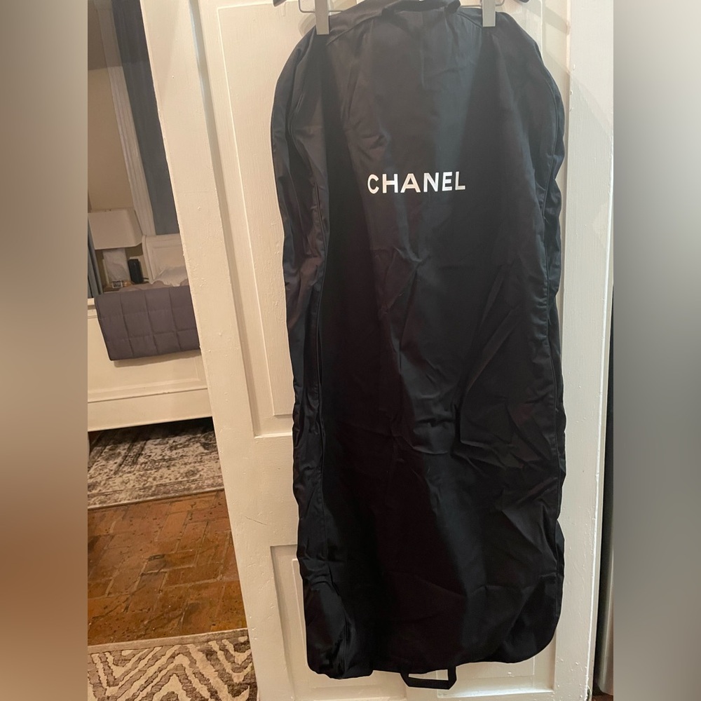 CHANEL Black Top with Silver Zipper